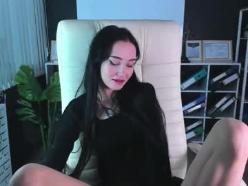 Holly_Berryy_ June 07, 2025 Chaturbate stream image