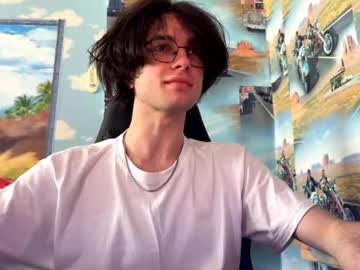 Huntershade June 07, 2025 Chaturbate stream image