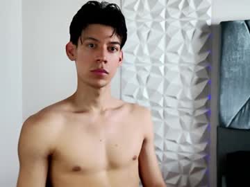 Logan_333 June 07, 2025 Chaturbate stream image