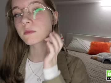 Lowress June 09, 2025 Chaturbate stream image