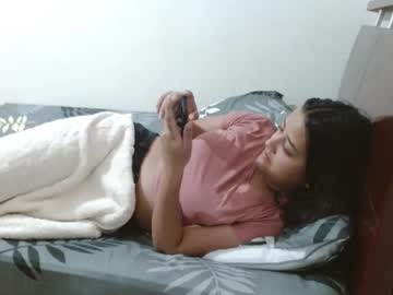 Kissesssdoublesss June 10, 2025 Chaturbate stream image