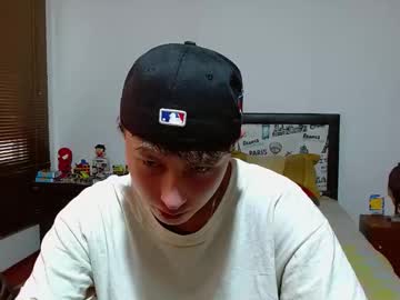 Aron_Miller18 June 11, 2025 Chaturbate stream image