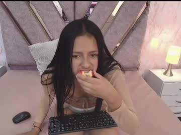 Zohe_Wills June 11, 2025 Chaturbate stream image