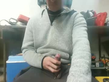 Tr8e689 June 12, 2025 Chaturbate stream image