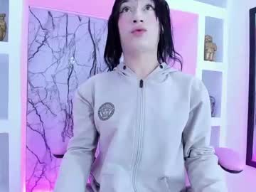 Small_Hot19 June 12, 2025 Chaturbate stream image