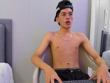Tyler_Fox_ June 12, 2025 Chaturbate stream image