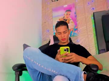 Dilam_Alfonzo June 12, 2025 Chaturbate stream image