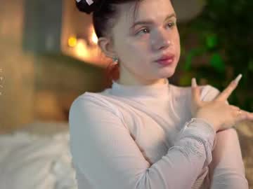 Golden__Charm June 13, 2025 Chaturbate stream image