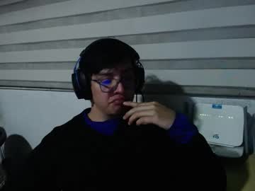 Powerfulzeus2 June 15, 2025 Chaturbate stream image