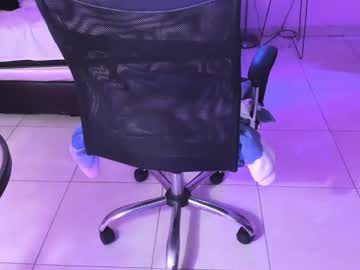 Emma_T3en_Squirt June 15, 2025 Chaturbate stream image