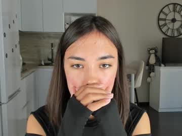 Nilliluv June 15, 2025 Chaturbate stream image