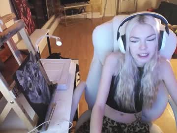 Tinykylie June 16, 2025 Chaturbate stream image