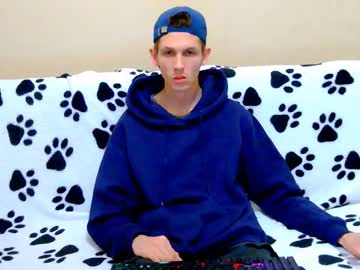 Lester_Broo June 16, 2025 Chaturbate stream image