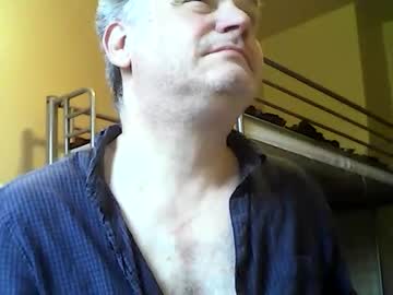 Englishguysurrey June 17, 2025 Chaturbate stream image