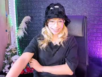 Silverfairyx June 17, 2025 Chaturbate stream image