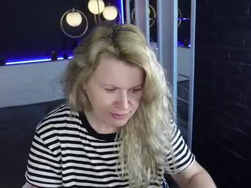 Blue_Eyes_Olivia June 17, 2025 Chaturbate stream image