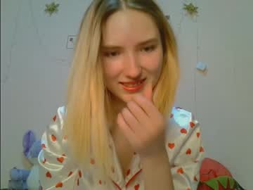 Kikiclark_ June 17, 2025 Chaturbate stream image