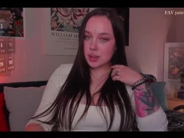 Varvaraola June 18, 2025 Chaturbate stream image