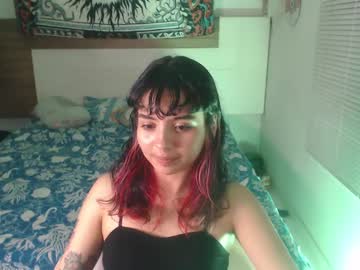 Girlredkush stream photo from June 18, 2025