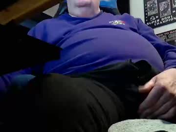 Lovurlooks300 June 18, 2025 Chaturbate stream image