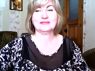 Luna_Lure11 June 18, 2025 Chaturbate stream image