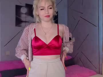 Florcatts June 18, 2025 Chaturbate stream image