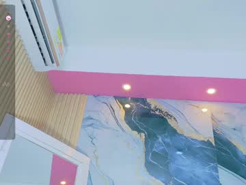 Hornyhousekeeper_ June 18, 2025 Chaturbate stream image
