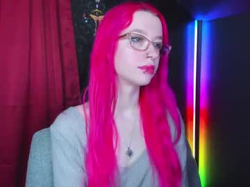 Missnikkivill June 18, 2025 Chaturbate stream image