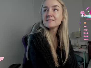 Dulcejulia June 18, 2025 Chaturbate stream image