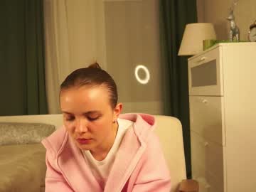 Pure_Grace_ June 18, 2025 Chaturbate stream image