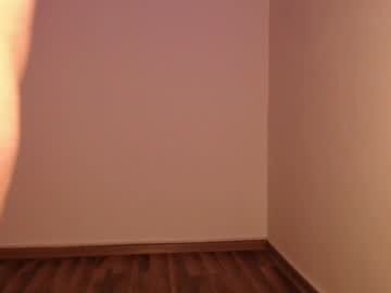 Moreloveeee June 18, 2025 Chaturbate stream image