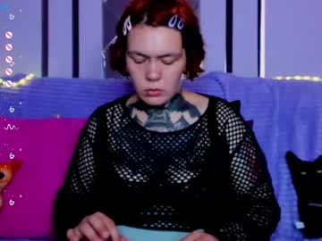 Moony_Owl June 19, 2025 Chaturbate stream image