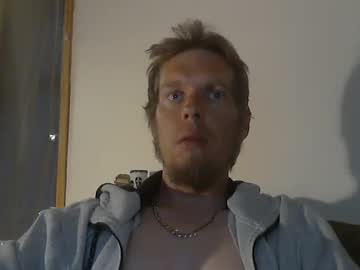 2small4you83 stream photo from June 19, 2025