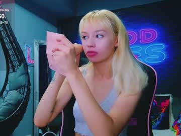 Alessiacroft June 19, 2025 Chaturbate stream image