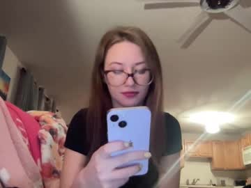 Paisleysnowxo June 19, 2025 Chaturbate stream image