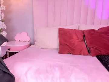 Gigi_Strawberry June 19, 2025 Chaturbate stream image