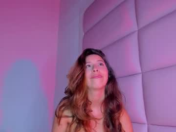 Littlee_Emma_ June 19, 2025 Chaturbate stream image
