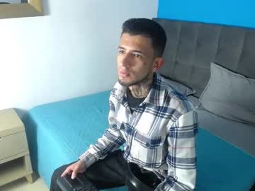 Dereckk_18 June 19, 2025 Chaturbate stream image