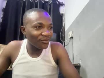 Heatmagnet June 19, 2025 Chaturbate stream image
