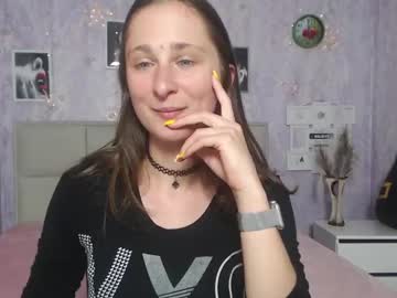 Michellee11 June 20, 2025 Chaturbate stream image