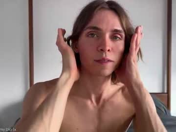 Hadley19 June 20, 2025 Chaturbate stream image