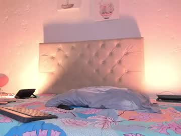 Sophie_Moonn June 20, 2025 Chaturbate stream image