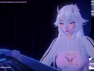 Babydollstarlit stream photo from June 21, 2025