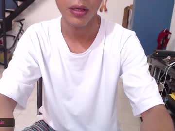 Hardsexlove08 stream photo from June 21, 2025