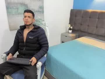 Dereckk_18 June 21, 2025 Chaturbate stream image