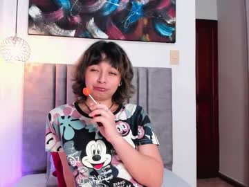 Luciaferrero stream photo from June 21, 2025