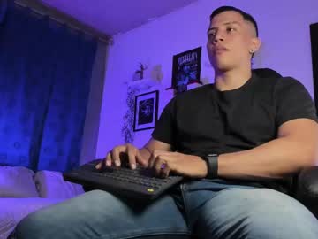 Thomsevery_ June 22, 2025 Chaturbate stream image