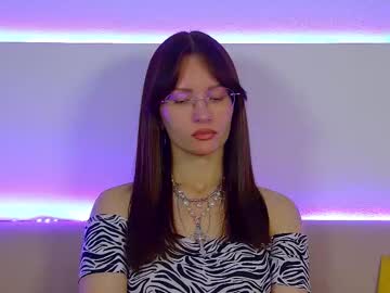 Emmamilner stream photo from June 22, 2025