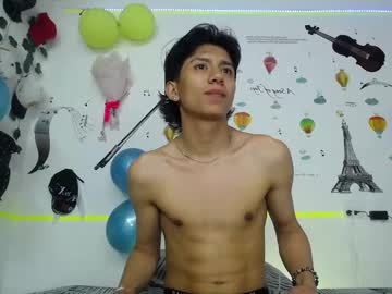 Sr_Alexander01 June 22, 2025 Chaturbate stream image