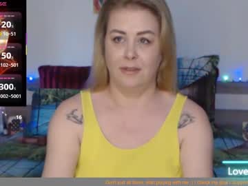 Thefoxyone25 June 22, 2025 Chaturbate stream image